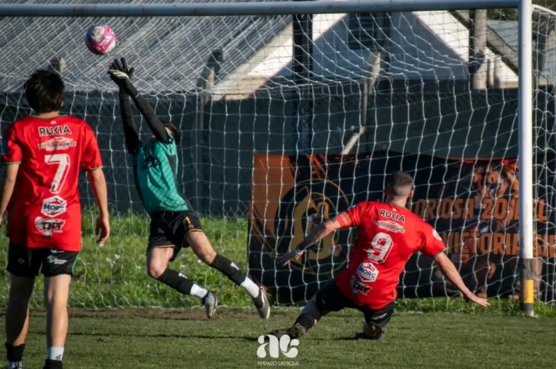 Espigas y Municipales jugar�n por el t�tulo de la �Copa Marinangelli�